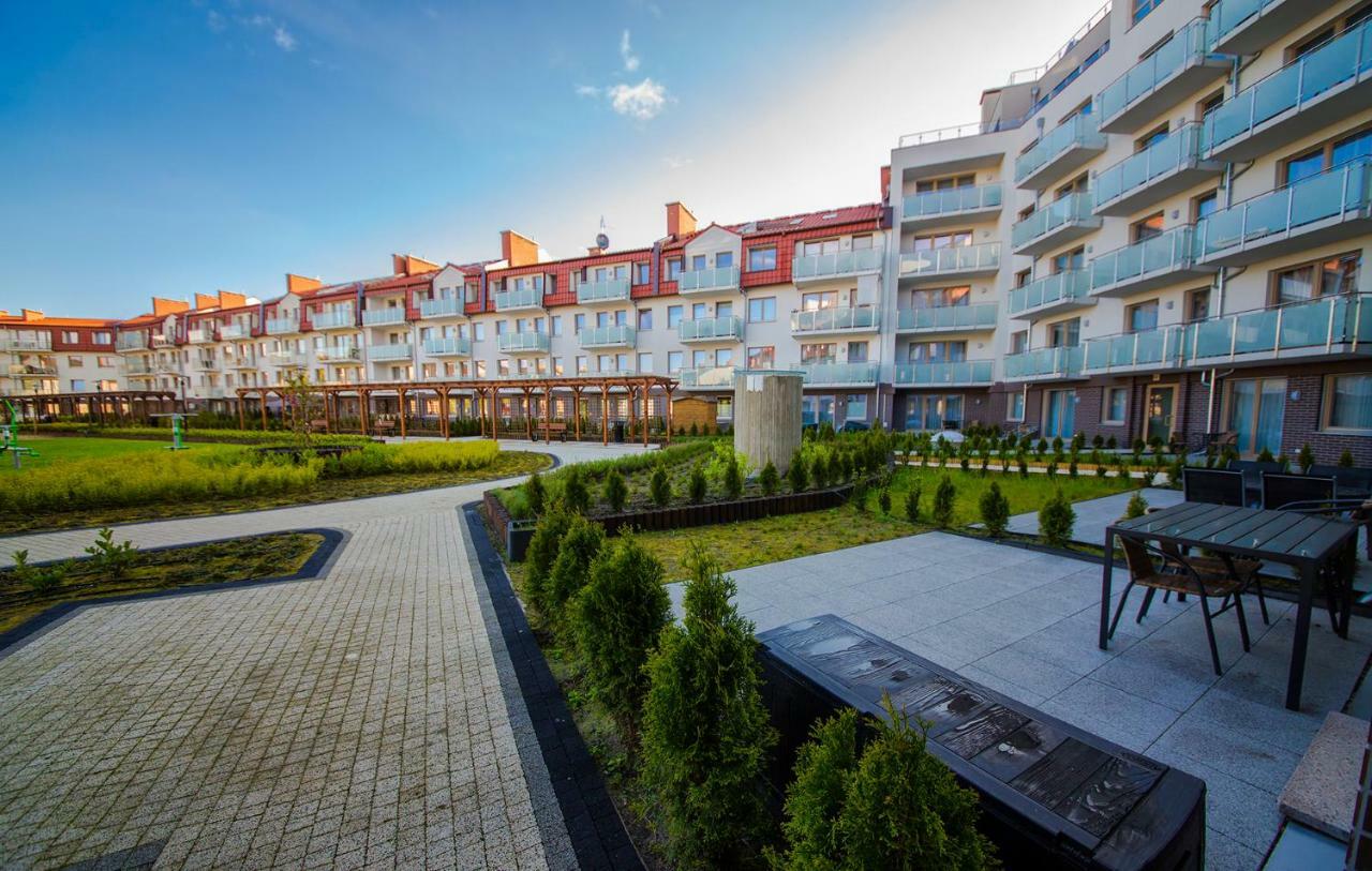 Wyspa Uznam - Roza Wiatrow Swinoujscie Bagian luar foto